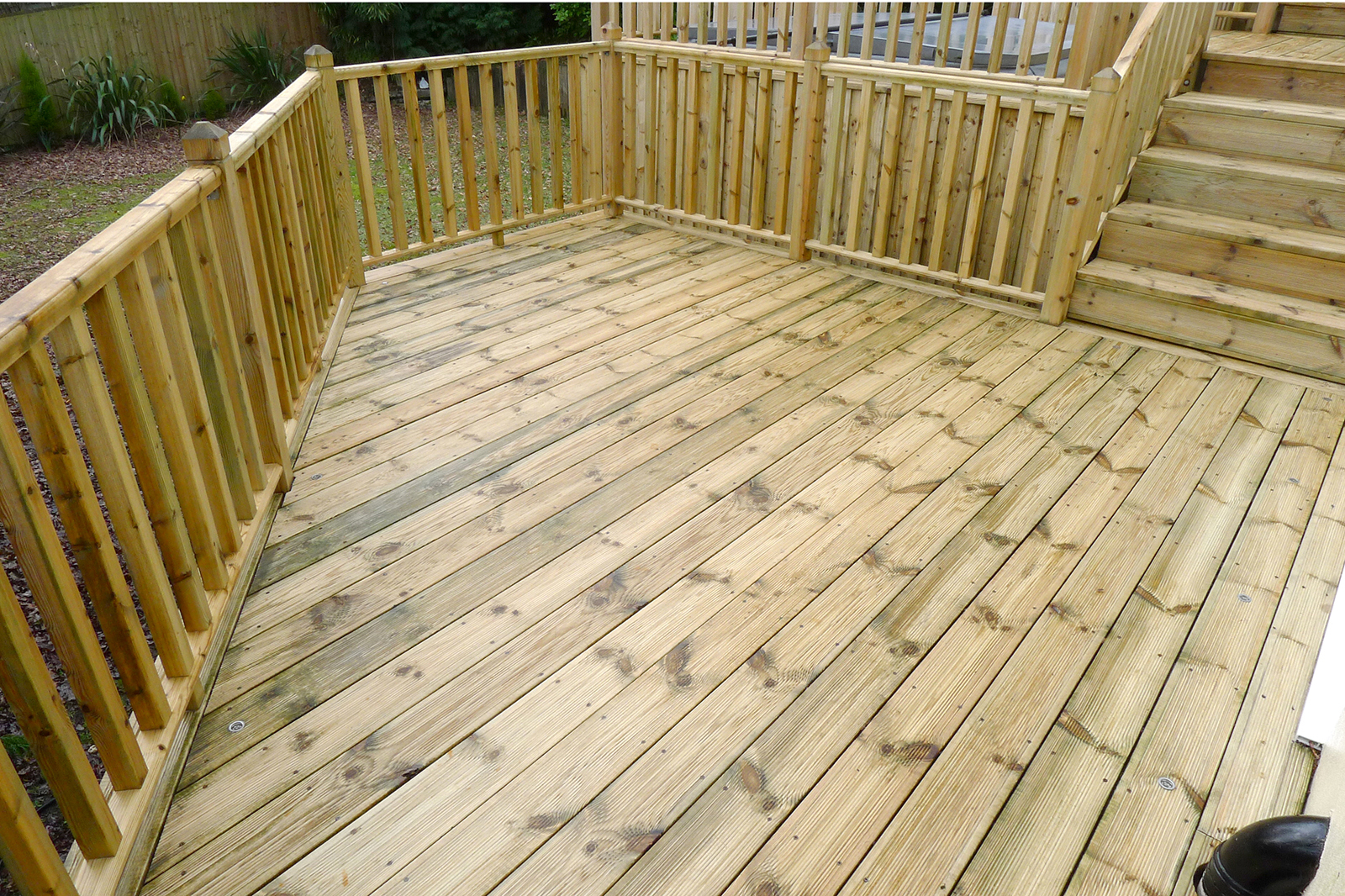 Decking-Clean